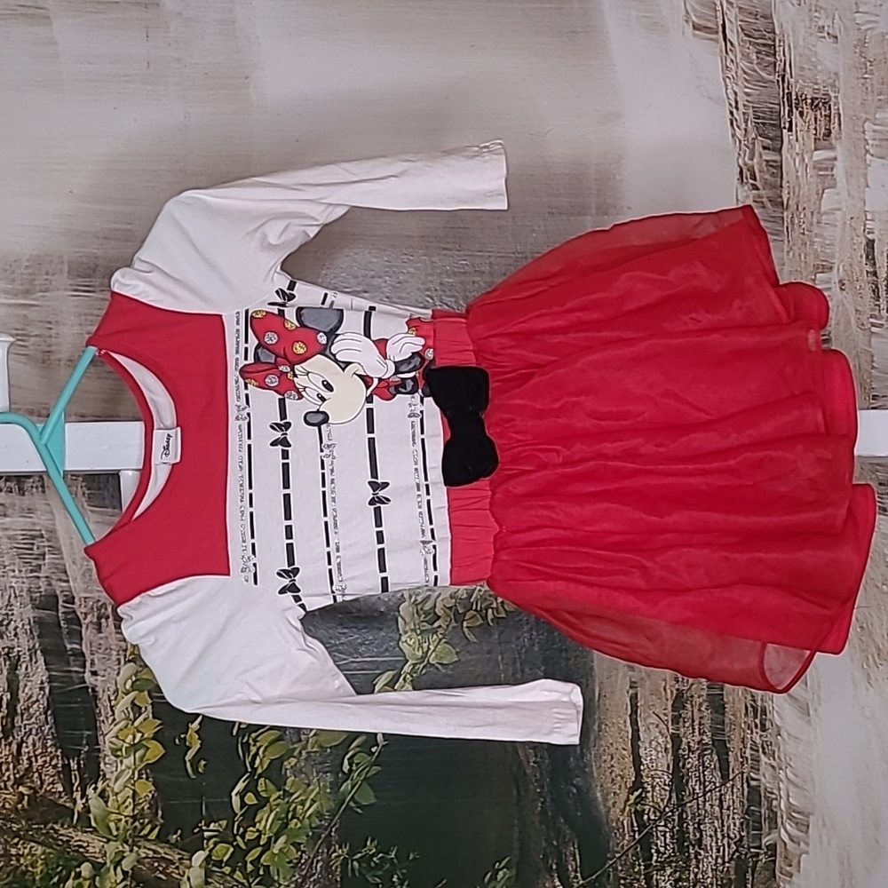 Disney Minnie Mouse Girls size 5 long sleeve red tulle dress